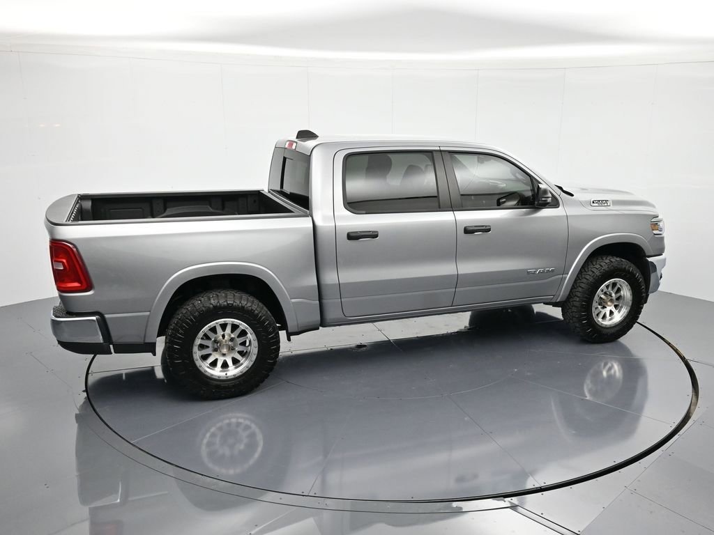 Used 2025 RAM 1500 Big Horn image 31