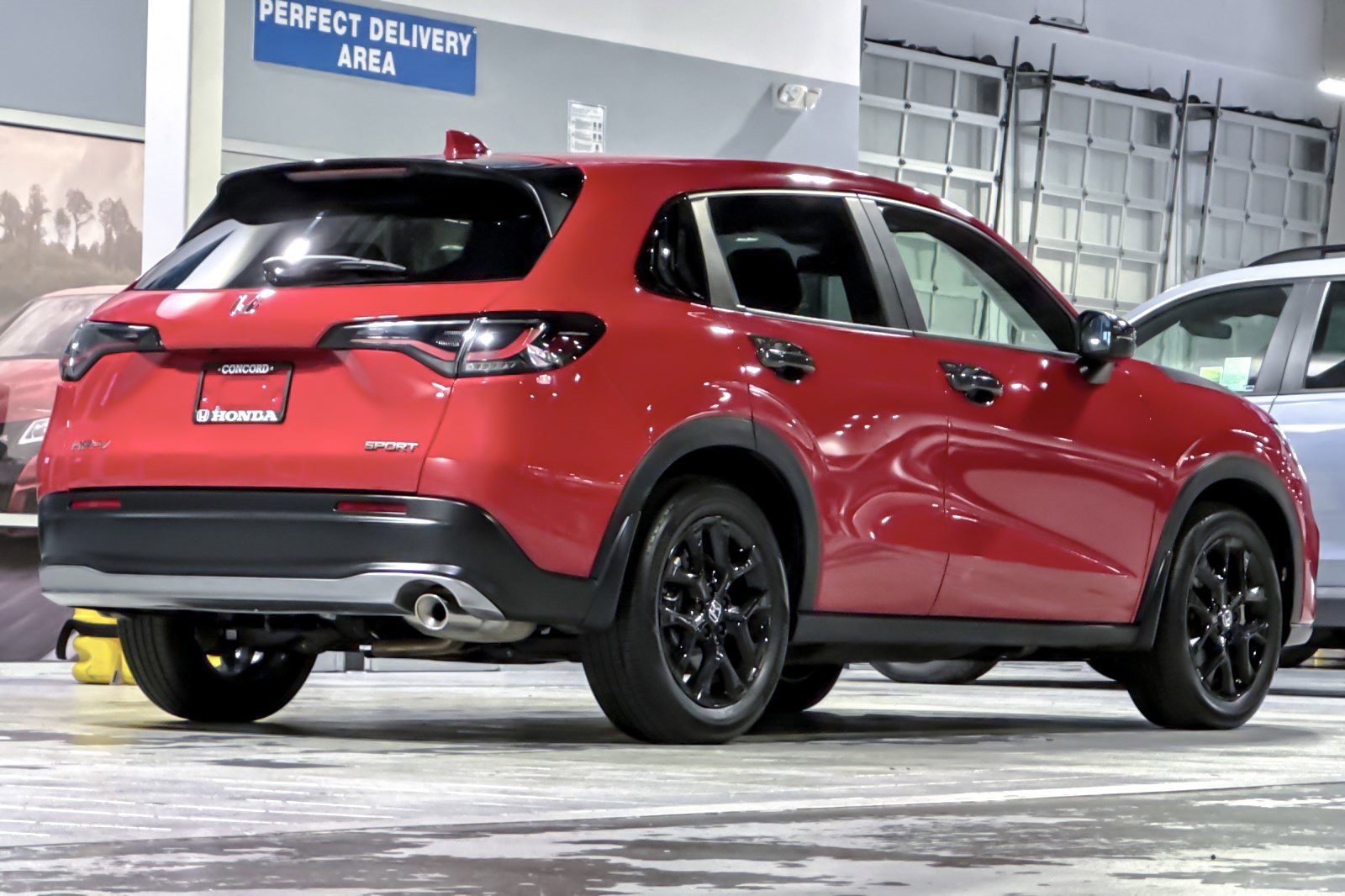 Used 2024 Honda HR-V Sport image 8