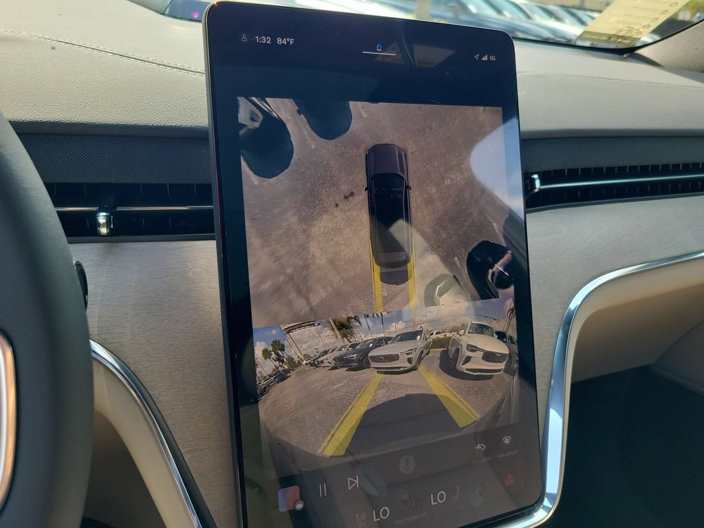 New 2026 Volvo EX90 Plus RWD image 10