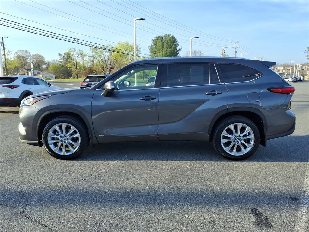 Used 2023 Toyota Highlander Limited image 13