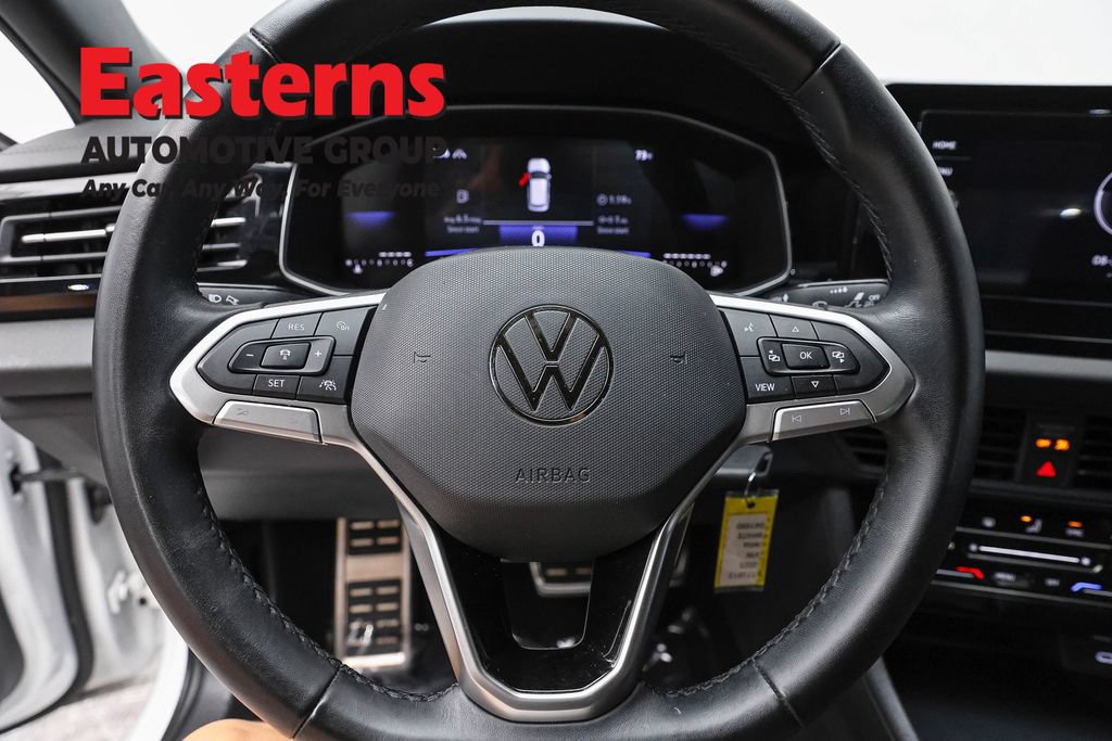 Used 2025 Volkswagen Jetta Sport FWD image 10