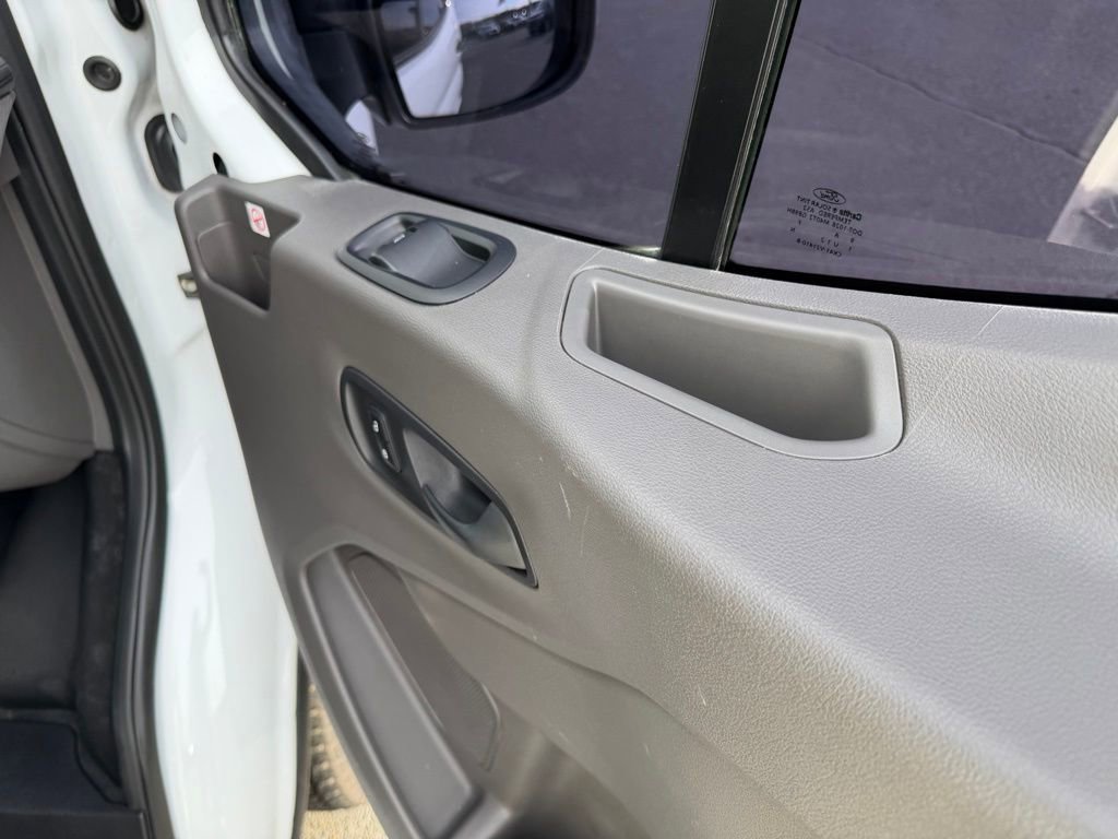 Used 2020 Ford Transit 350 XL image 32