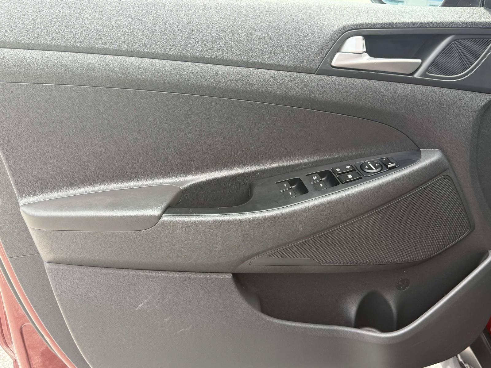 Used 2020 Hyundai Tucson Value AWD/4WD image 15