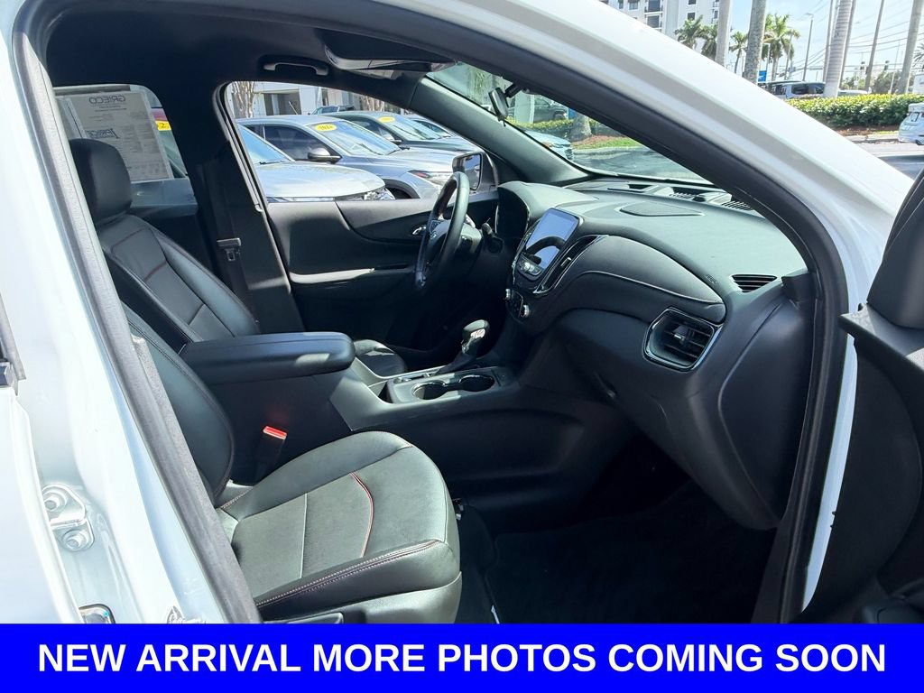 Used 2024 Chevrolet Equinox RS w/ RS Leather Package FWD image 17