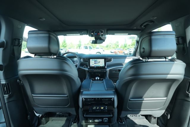 New 2026 Jeep Grand Wagoneer L Limited AWD/4WD image 25