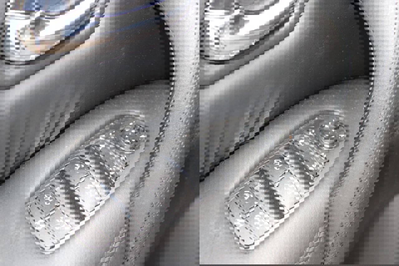 Used 2022 Nissan Armada SV w/ Cargo Package image 21