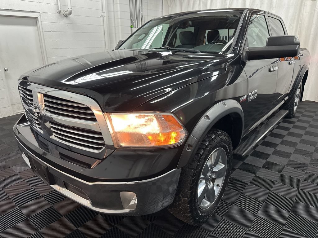 Used 2015 RAM 1500 SLT AWD/4WD image 4