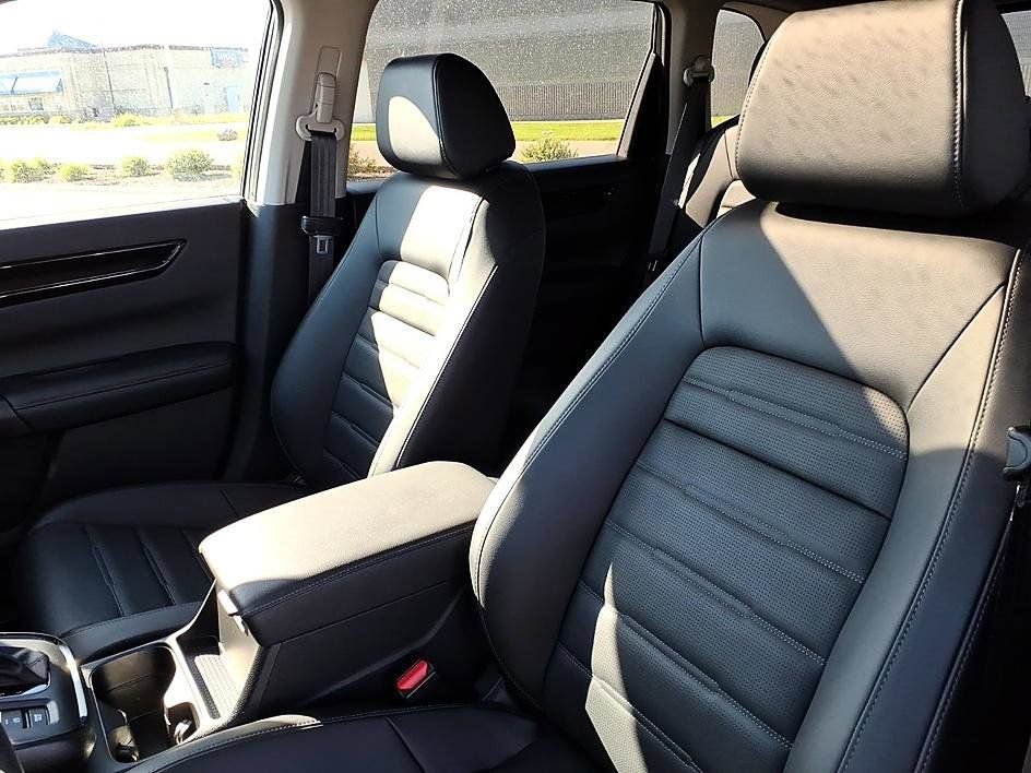 Used 2025 Honda CR-V EX-L image 16