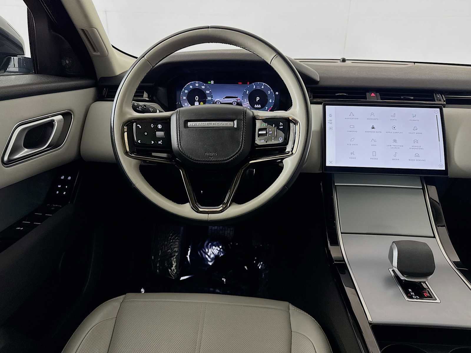 Used 2025 Land Rover Range Rover Velar S image 23