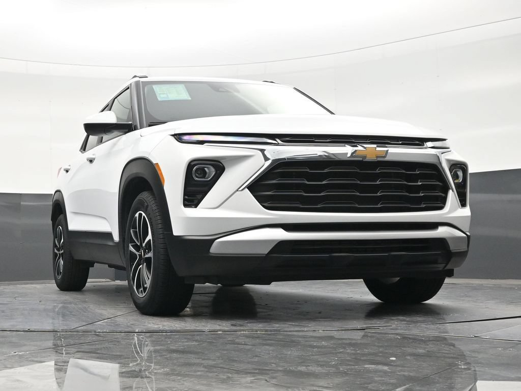 Used 2025 Chevrolet TrailBlazer LT FWD image 26