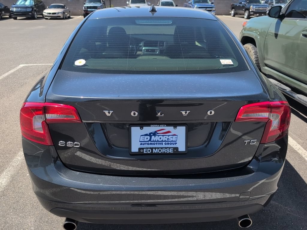 Used 2012 Volvo S60 T5 w/ Climate Pkg FWD image 4
