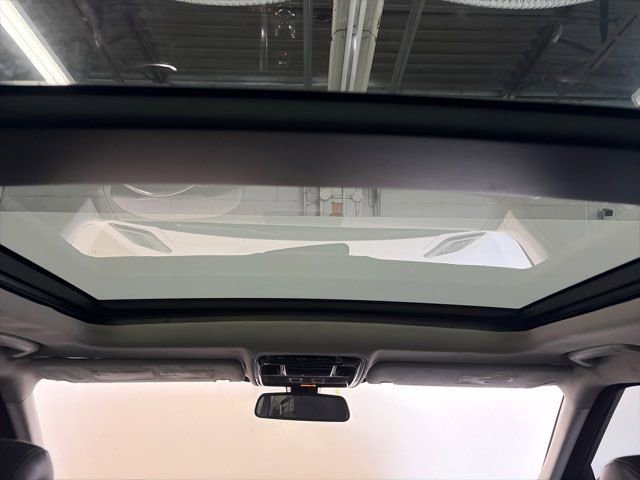 Used 2015 Land Rover Range Rover Sport HSE image 30