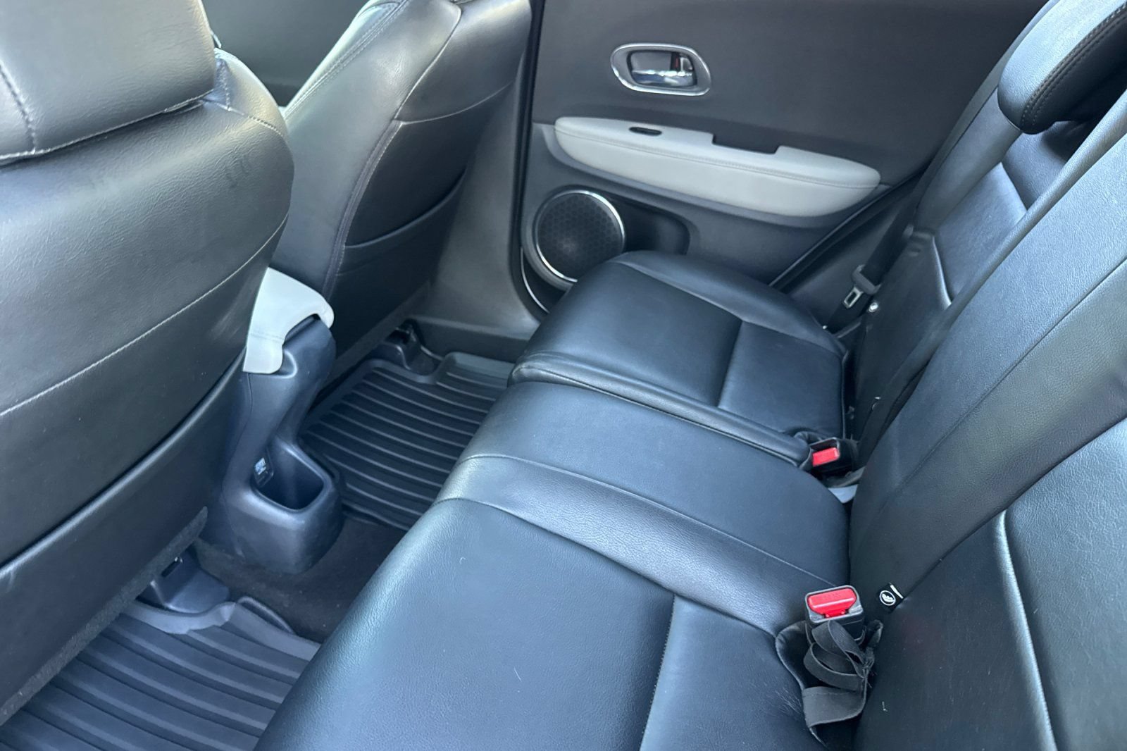 Used 2022 Honda HR-V EX image 12