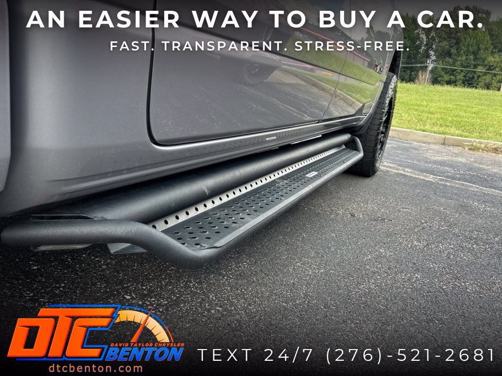 Used 2023 RAM 1500 Laramie AWD/4WD image 32
