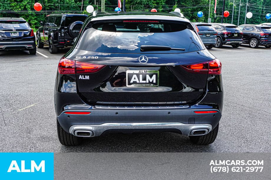 Used 2025 Mercedes-Benz GLA 250 image 10