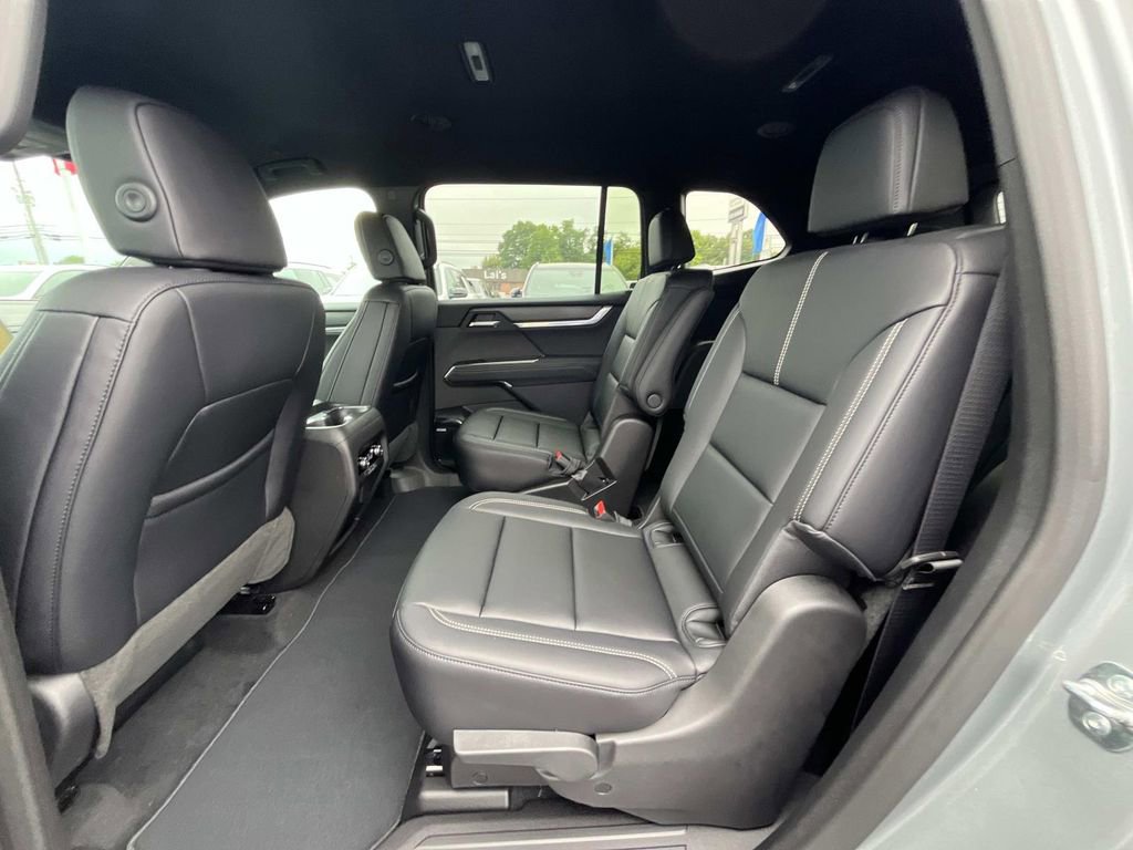 New 2026 GMC Acadia Elevation w/ Elevation Premium Package image 12