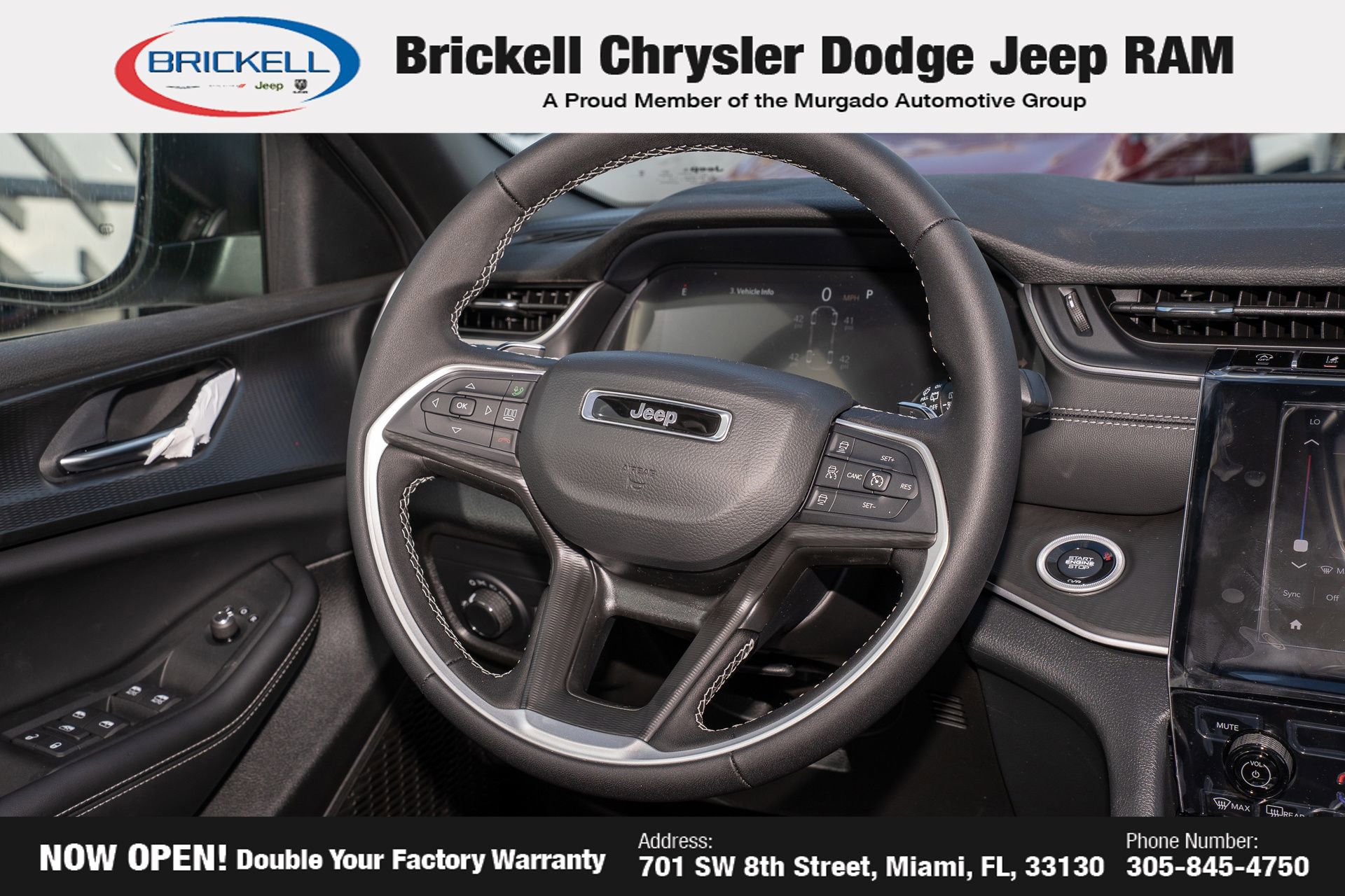 New 2025 Jeep Grand Cherokee L Laredo image 23