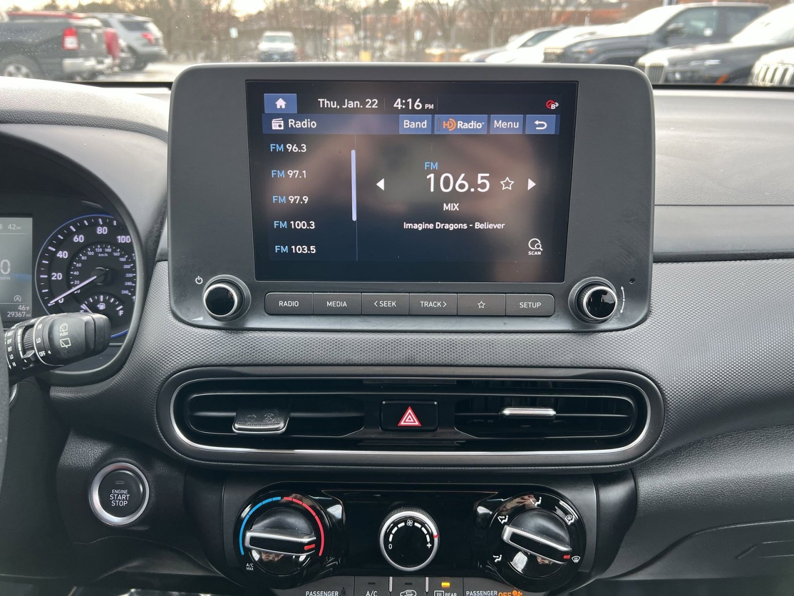 Used 2023 Hyundai Kona SEL w/ Cargo Package image 18