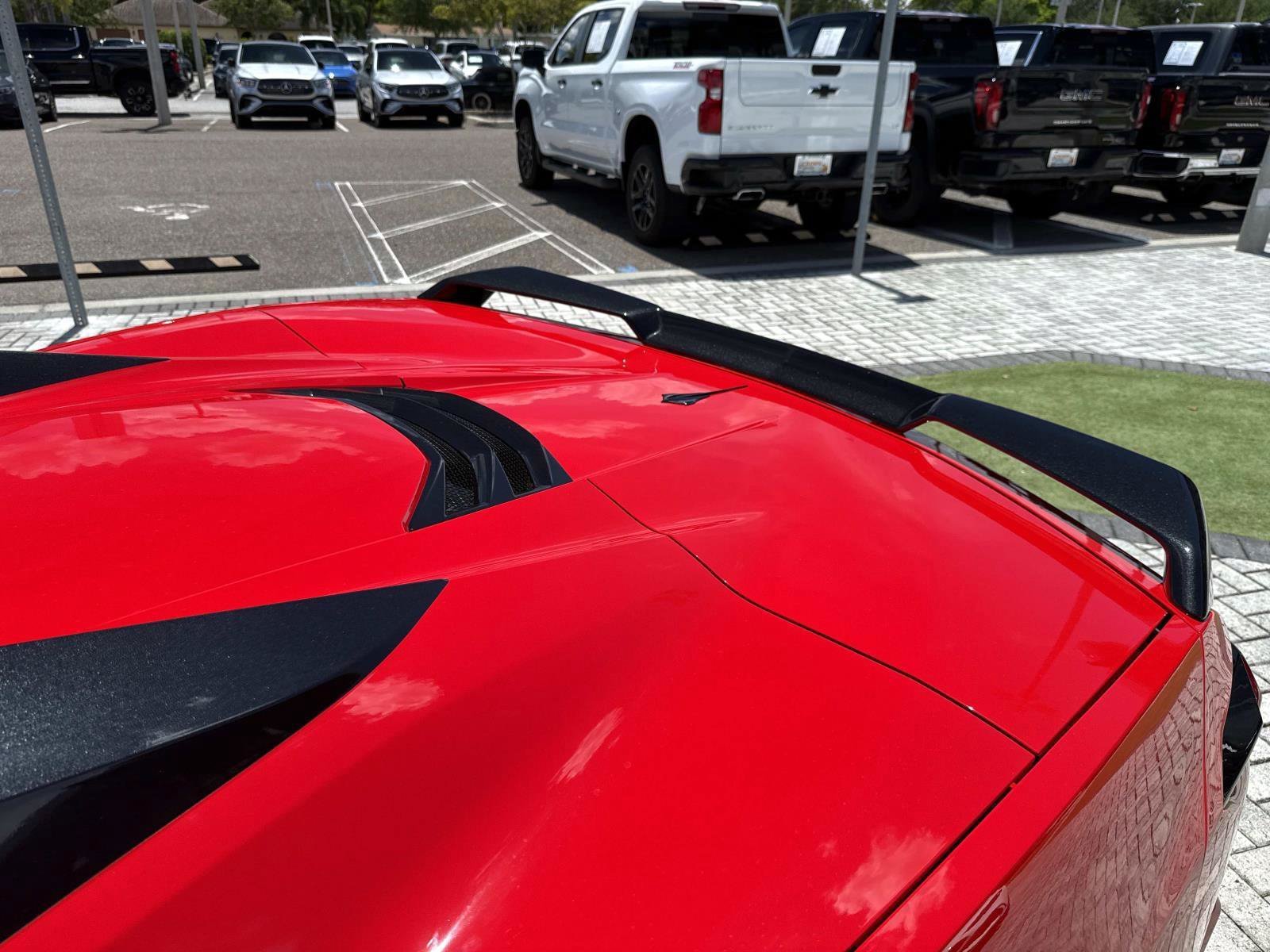 Used 2022 Chevrolet Corvette Stingray Preferred Conv w/ Z51 Performance Package RWD image 9
