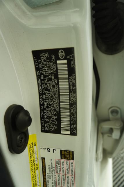 Used 2011 Toyota Prius Three w/ Navigation Pkg image 22