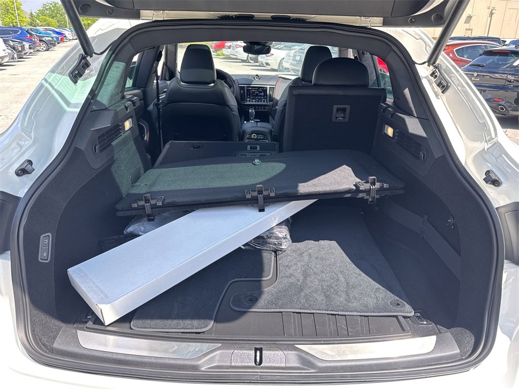 New 2024 Maserati Levante Modena Ultima image 29