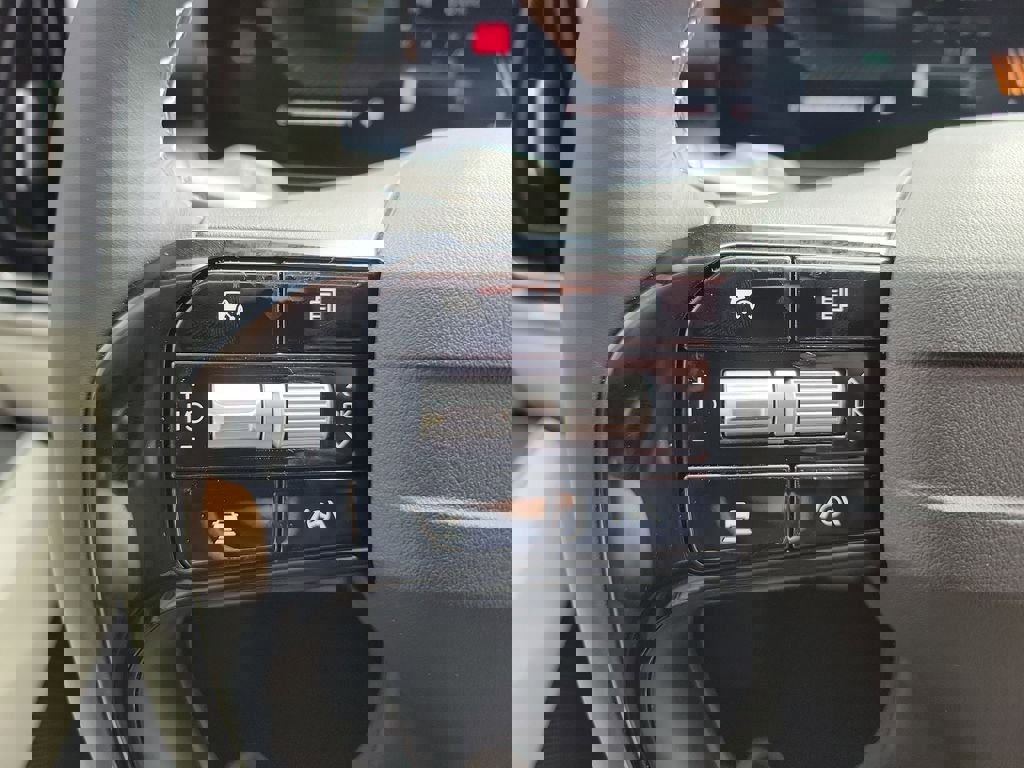 New 2026 Kia Sorento S image 27