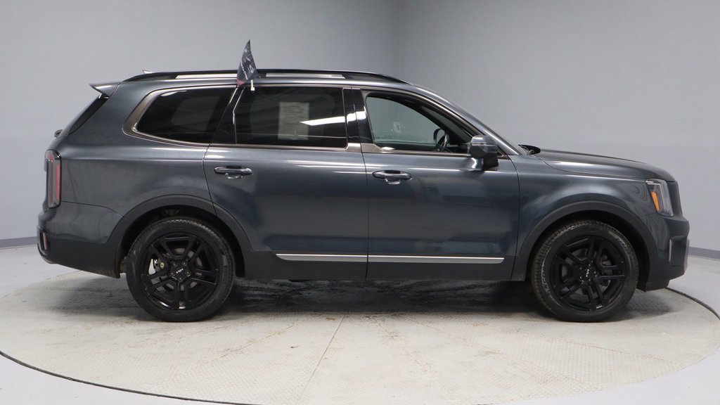 Used 2023 Kia Telluride EX X-Line image 9