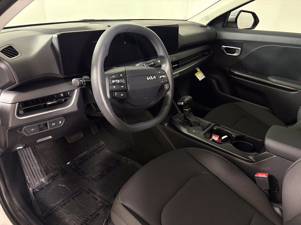New 2026 Kia K4 FWD image 16