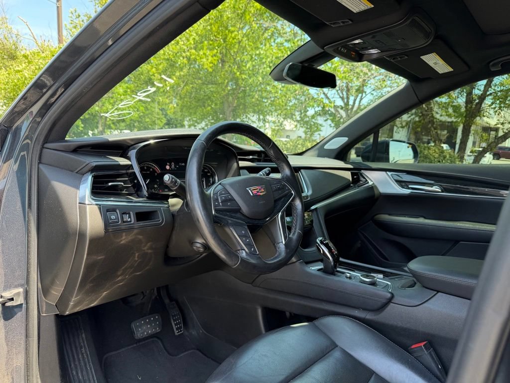 Used 2020 Cadillac XT5 Premium Luxury FWD image 10