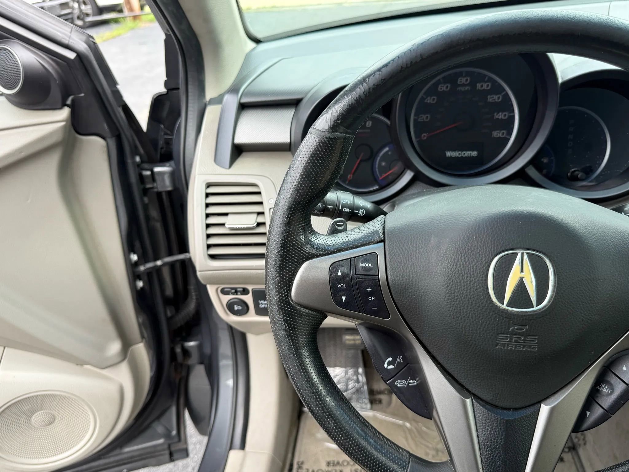 Used 2010 Acura RDX SH-AWD w/ Technology Package image 12