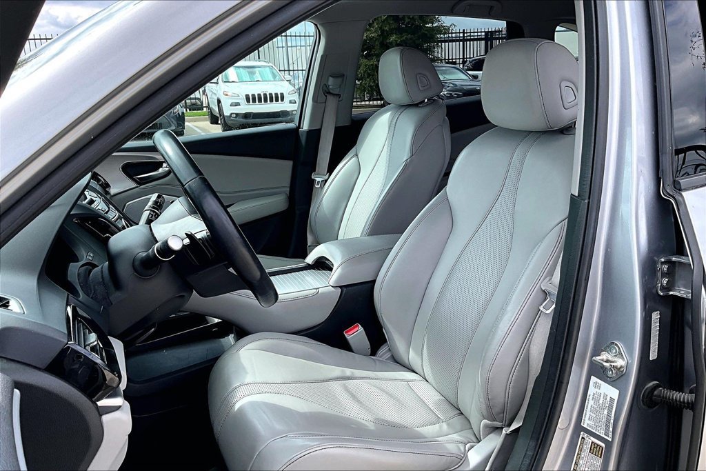 Used 2019 Acura RDX w/ Technology Package AWD/4WD image 29