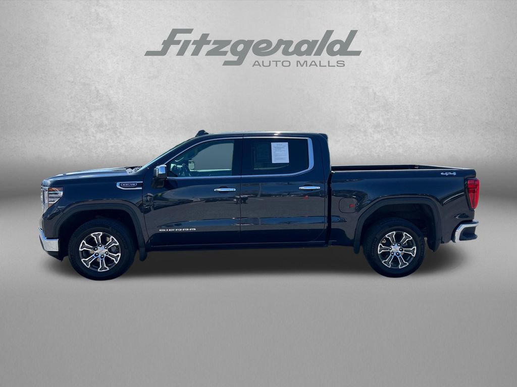 Used 2025 GMC Sierra 1500 SLT AWD/4WD image 3