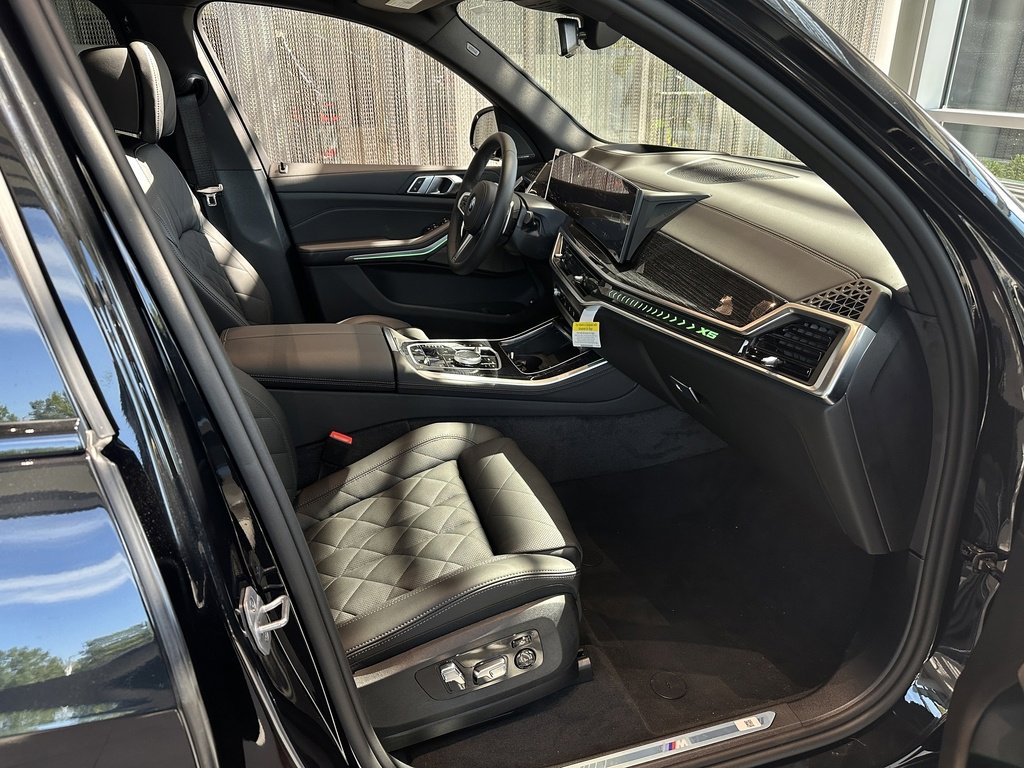 New 2026 BMW X5 xDrive50e w/ M Sport Package image 14