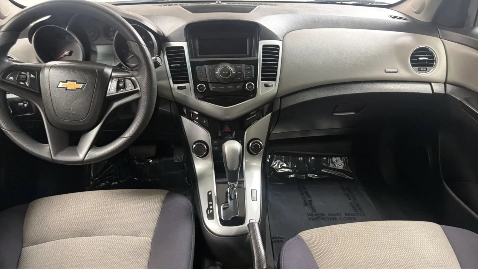 Used 2013 Chevrolet Cruze LS FWD image 15