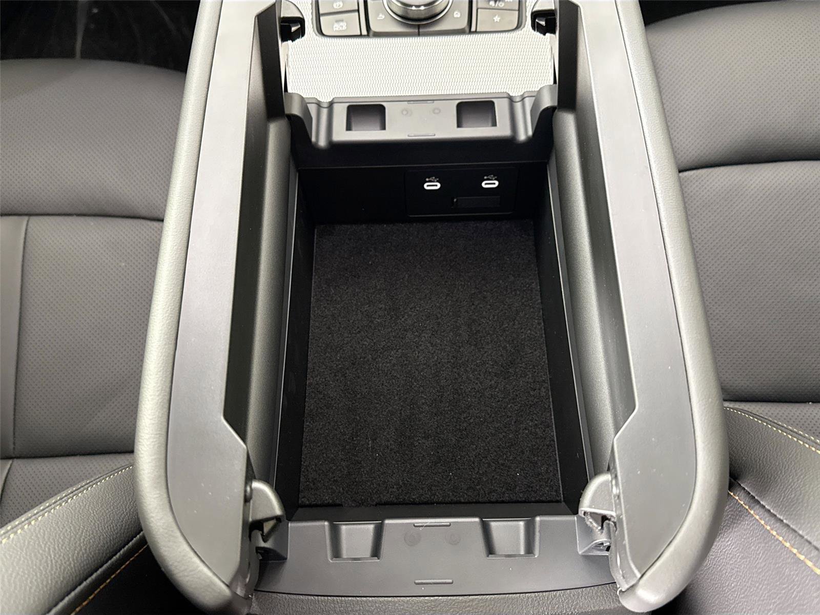 New 2026 MAZDA CX-70 3.3 Turbo w/ Preferred Package image 36