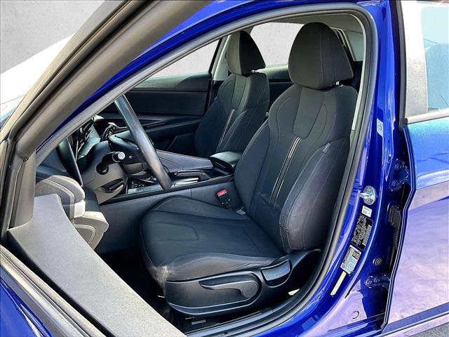 Used 2021 Hyundai Elantra SEL image 27