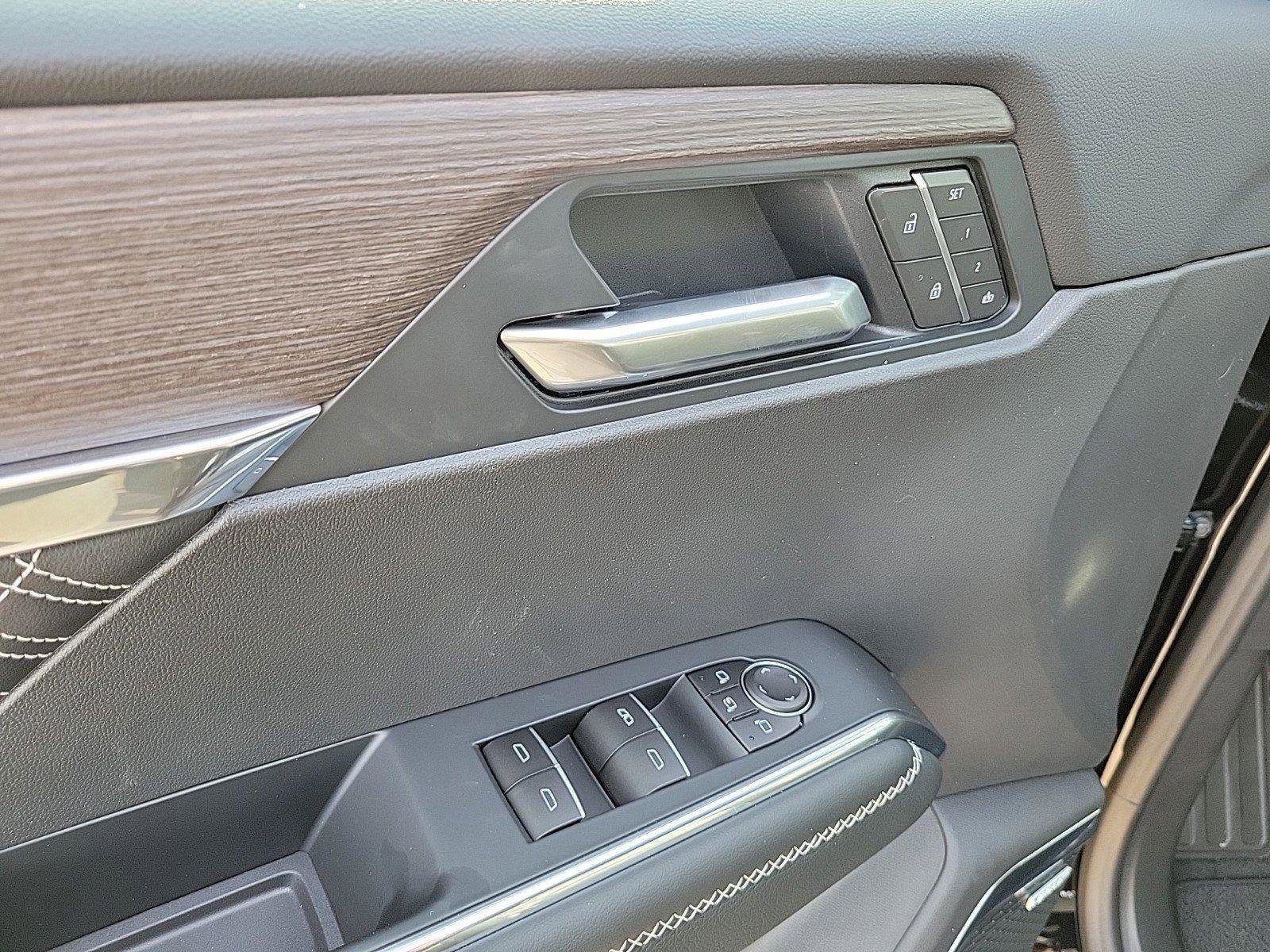 New 2026 GMC Acadia Denali w/ Super Cruise Package image 20