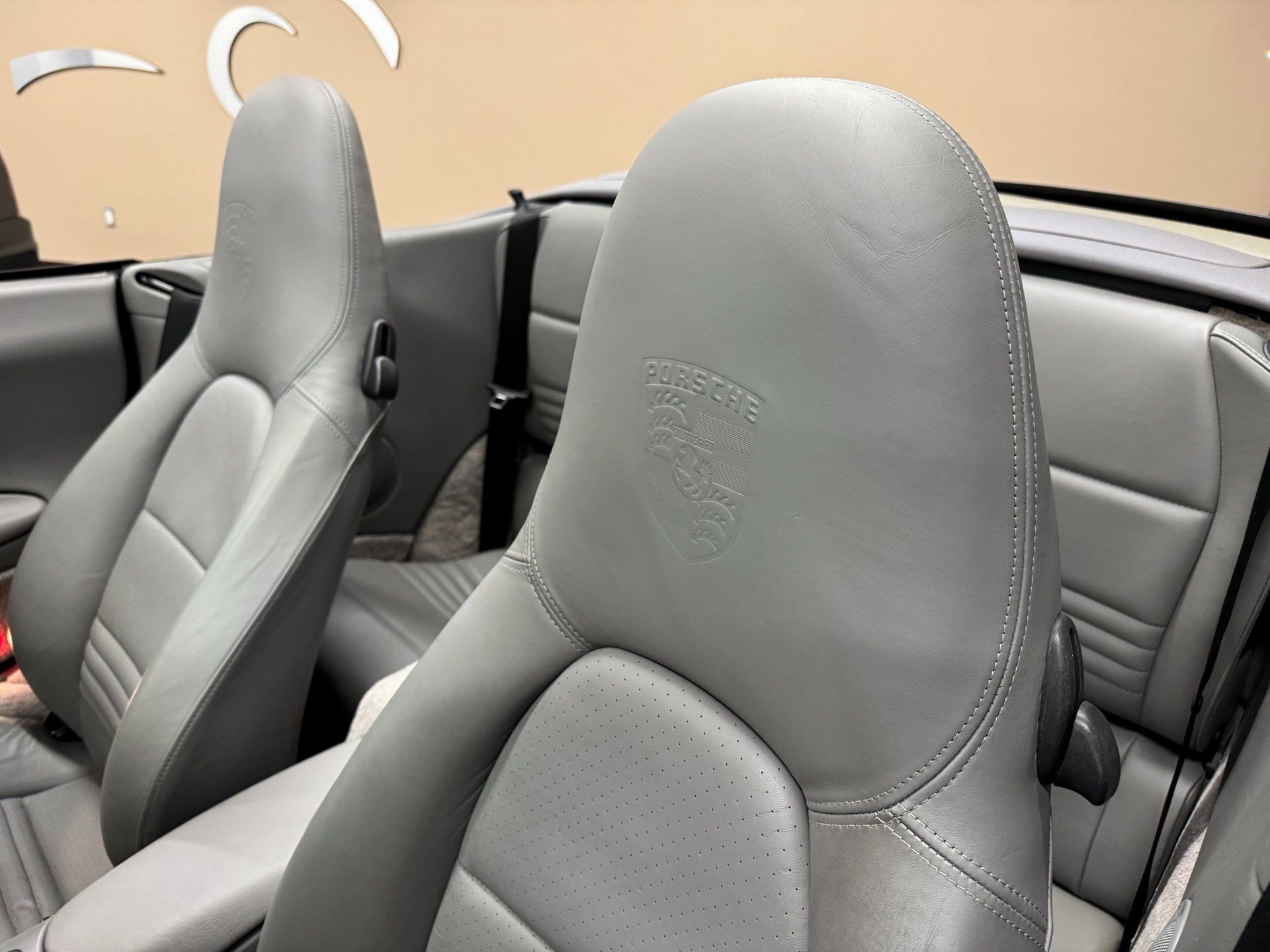 Used 2002 Porsche 911 Carrera image 19