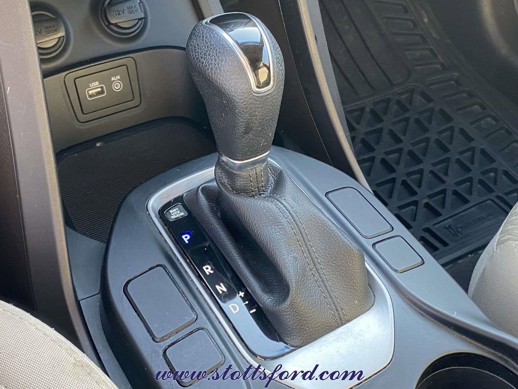 Used 2018 Hyundai Santa Fe Sport image 29