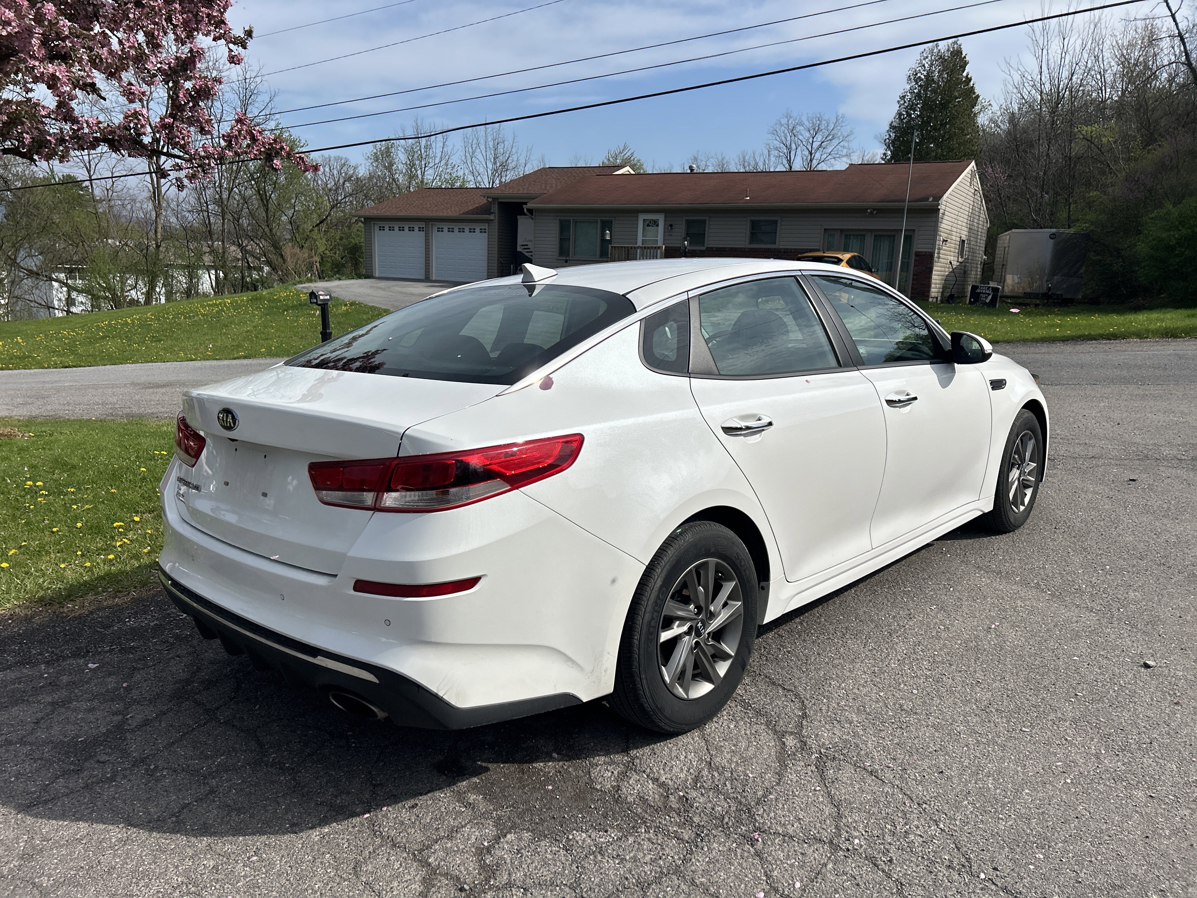 Used 2019 Kia Optima LX video 3