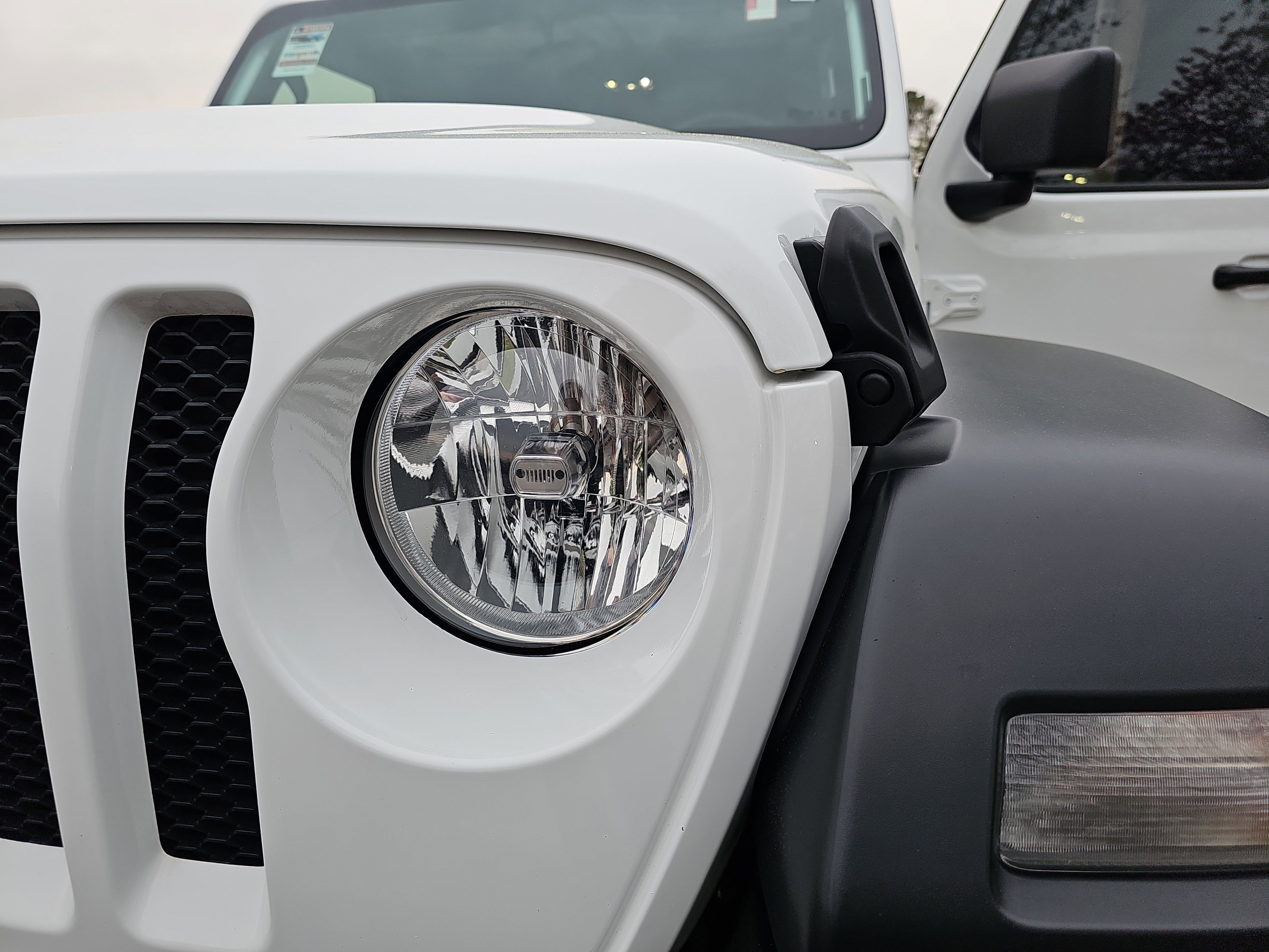 Used 2023 Jeep Wrangler Unlimited Sport AWD/4WD image 30