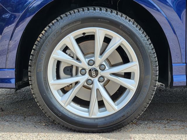 Used 2021 Audi Q3 2.0T Premium Plus w/ Premium Plus Package AWD/4WD image 9