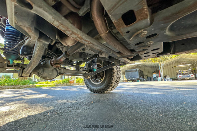 Used 2016 Jeep Wrangler Unlimited Rubicon w/ Connectivity Group image 78