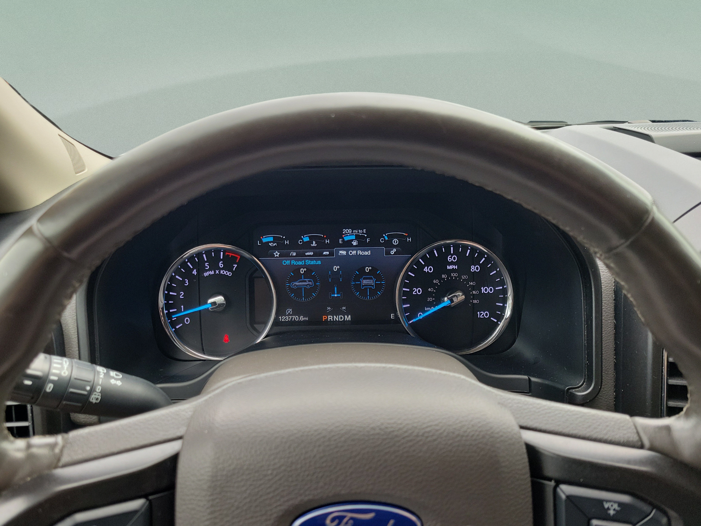 Used 2018 Ford Expedition Limited w/ Equipment Group 302A RWD image 24