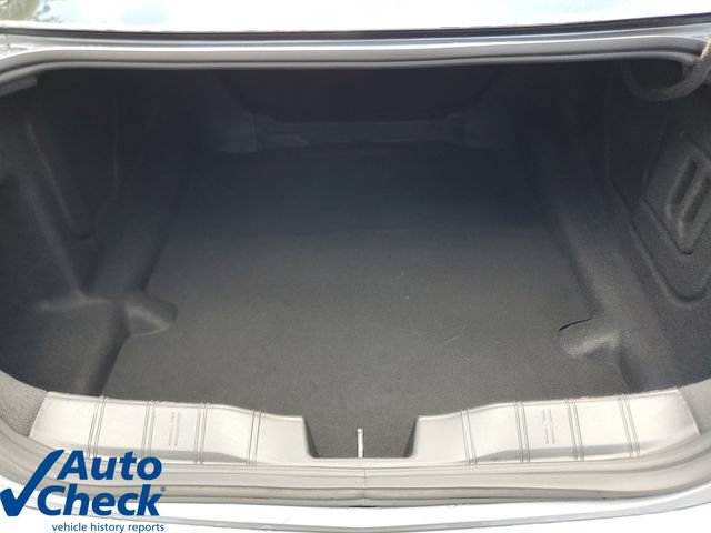 Used 2021 Chevrolet Camaro LT RWD image 14