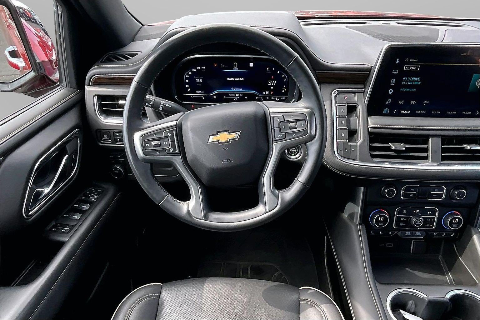 Used 2023 Chevrolet Tahoe Premier w/ Premium Package 2 AWD/4WD image 5