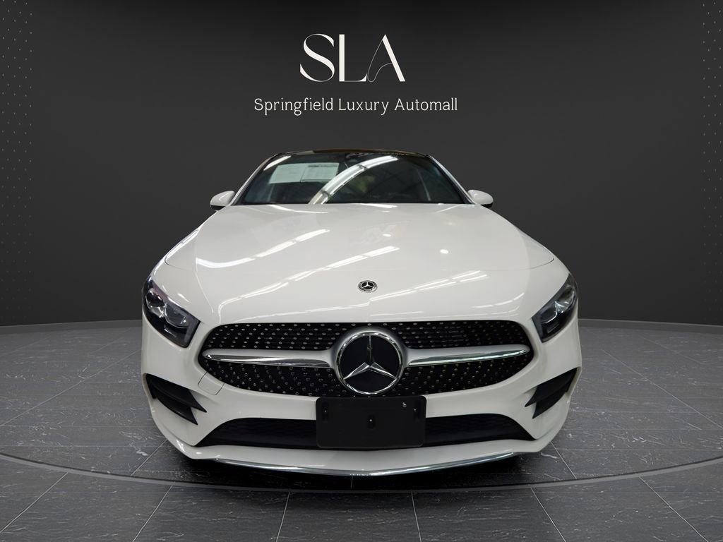Used 2022 Mercedes-Benz A 220 4MATIC w/ AMG Line image 1