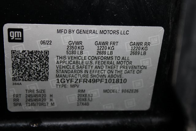 Certified 2023 Cadillac XT4 Sport w/ Cold Weather Package image 29