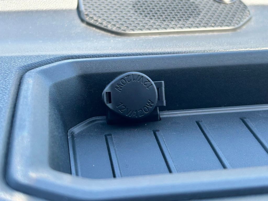 Used 2022 Toyota Tundra SR5 image 31