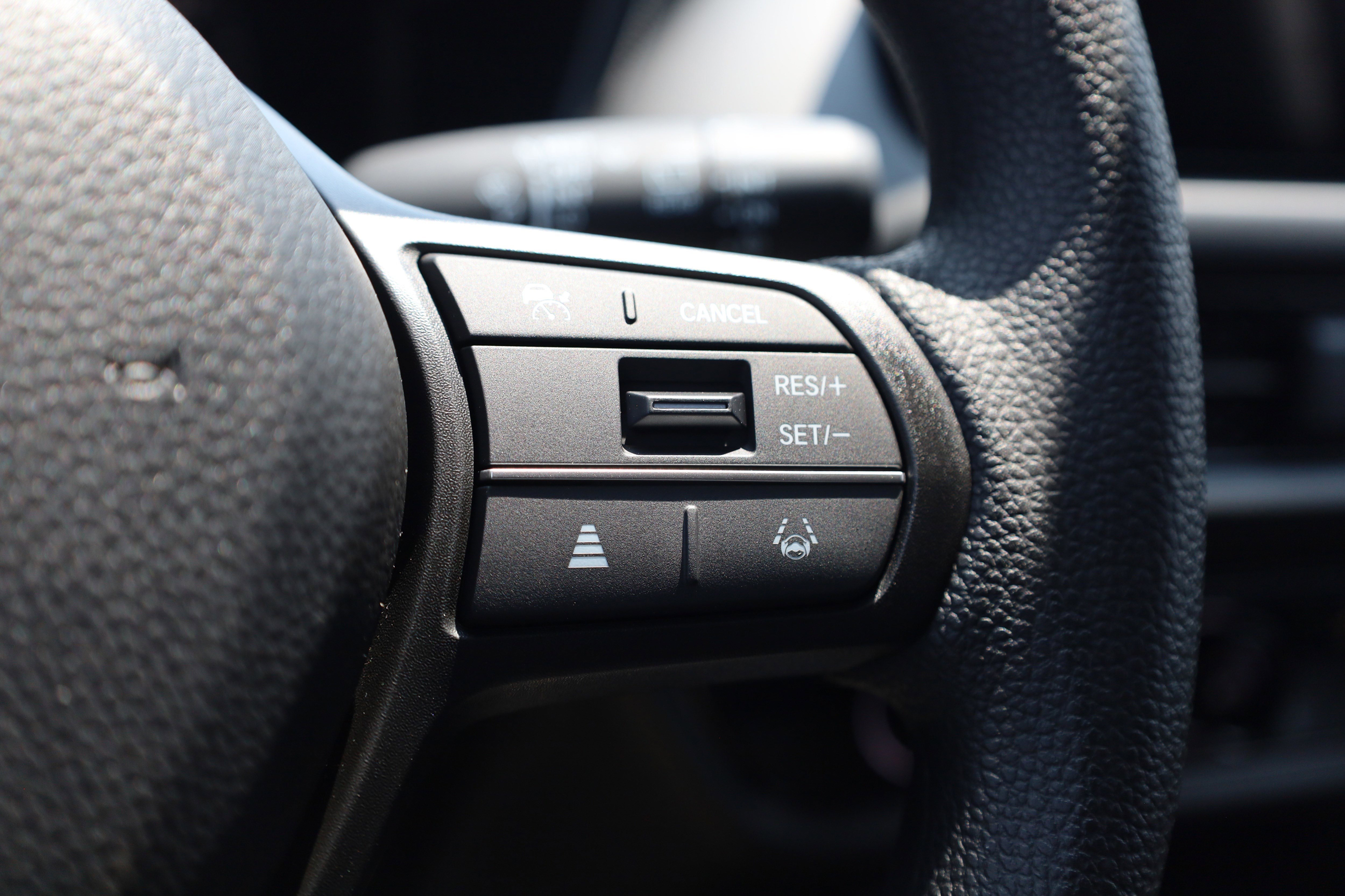 New 2026 Honda HR-V LX image 17